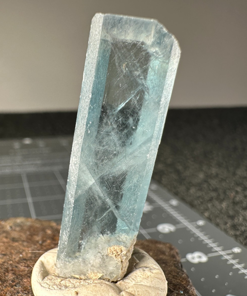 ➤ 1-5/8 Inch Bright BLUE BARITE CRYSTAL – Sterling Colorado VIDEO➤1090