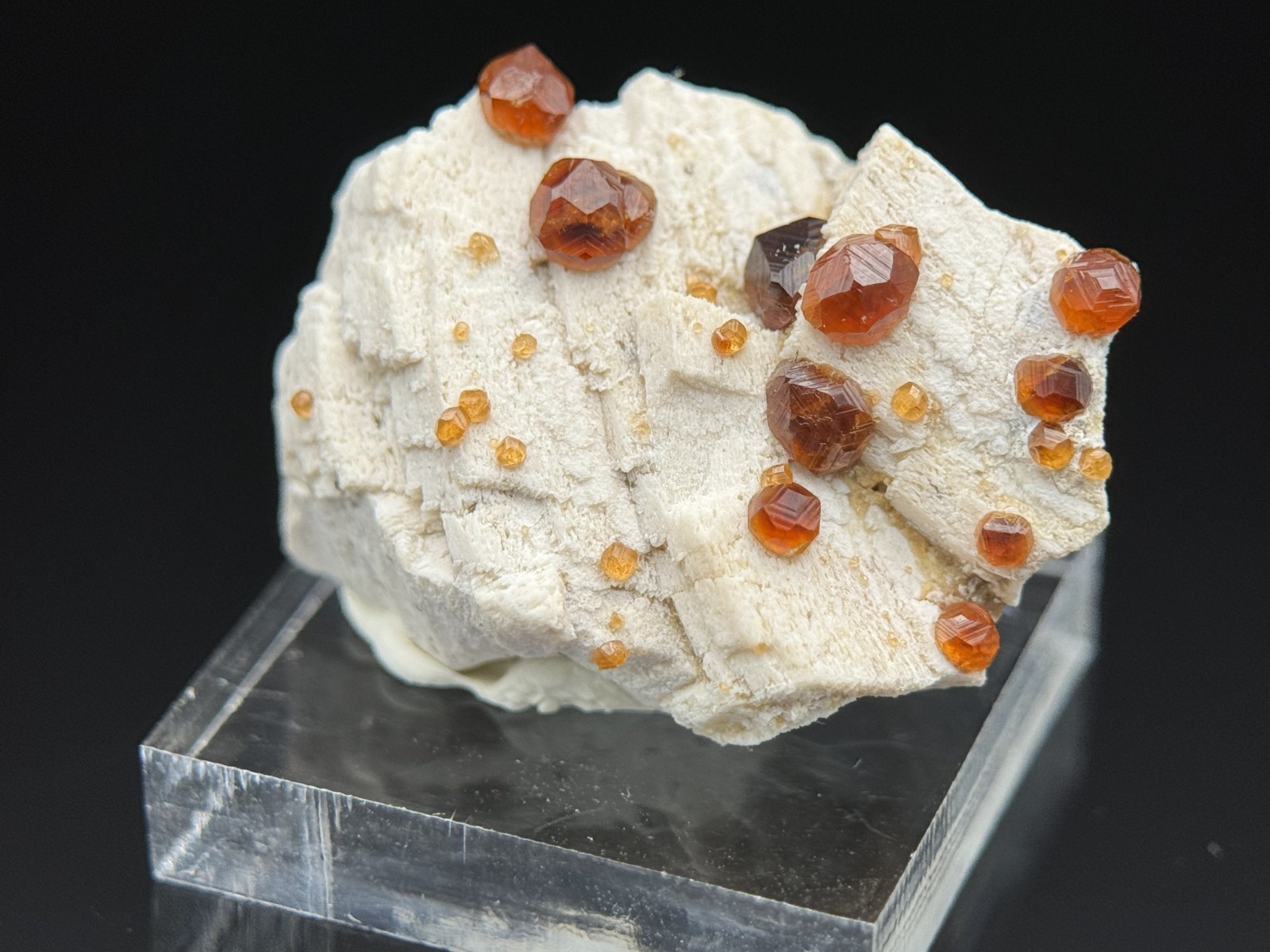 INSANE GROWTH STRIATIONS ON MULTICOLORED SPESSARTINE GARNET: Fujian China
