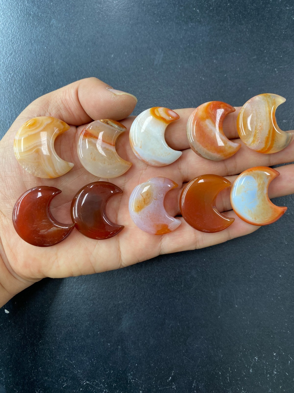 10pc Natural Red agate Quartz carved moon crystal reiki healing gift random