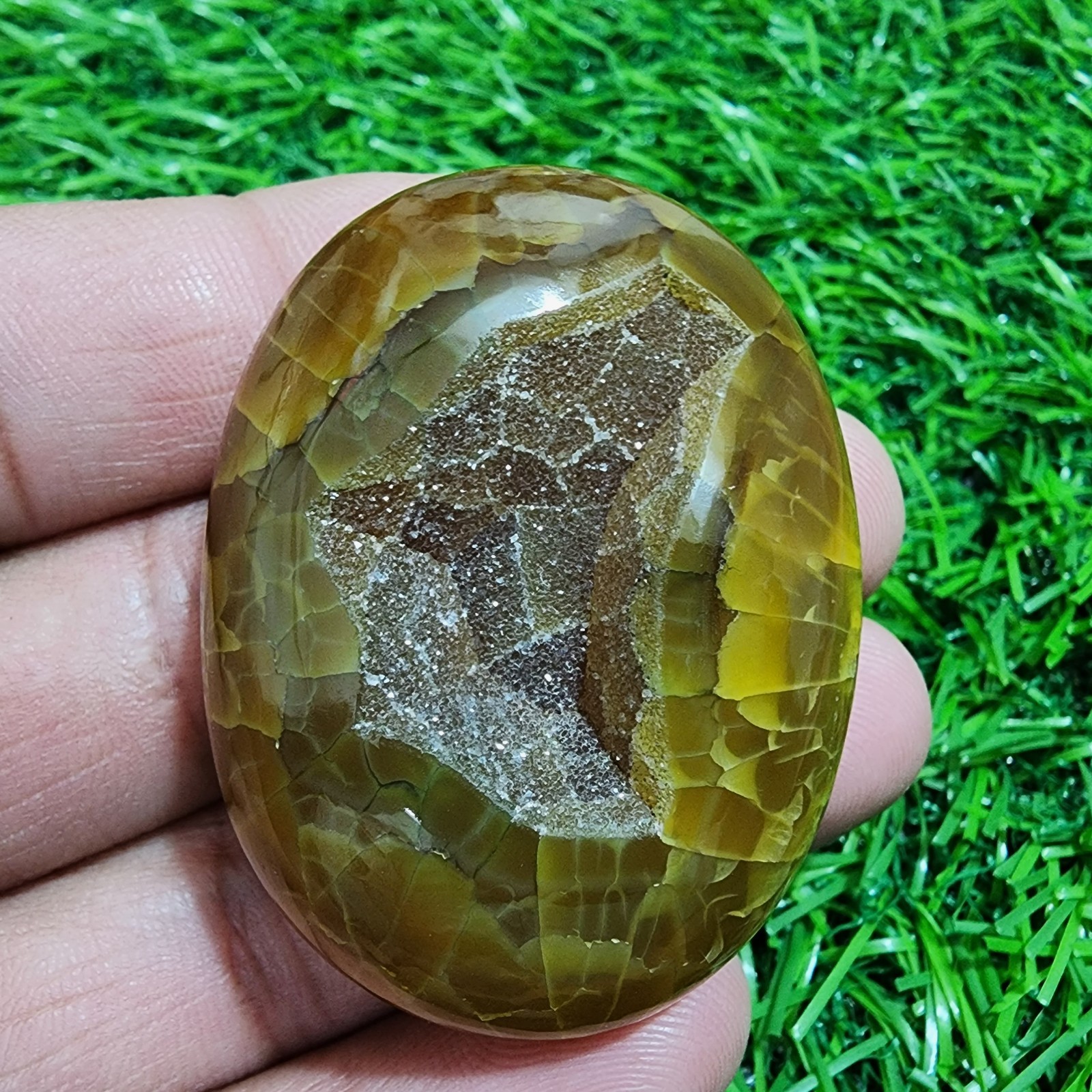 Fantastic Rare 222 Crt For Jewelry Window Druzy Agate Oval Shape Loose Gemstone