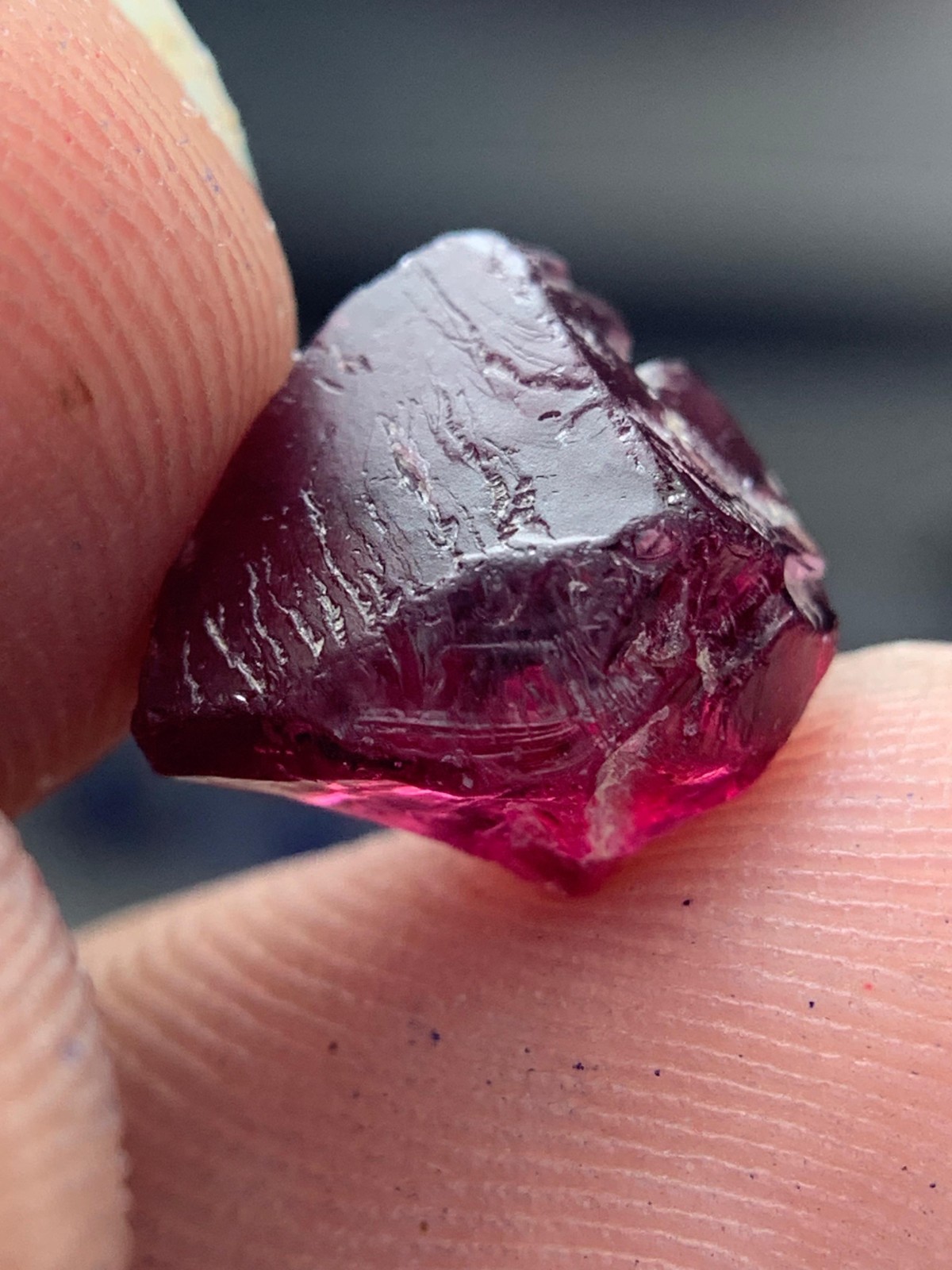 3 Crts Gorgeous Facet Grade Nice Hot Purple Umbalite Garnet For Cutting