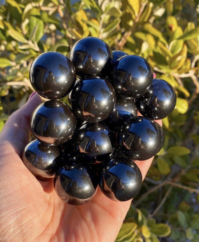 Pair of Magnetic Hematite Spheres (QTY 2)