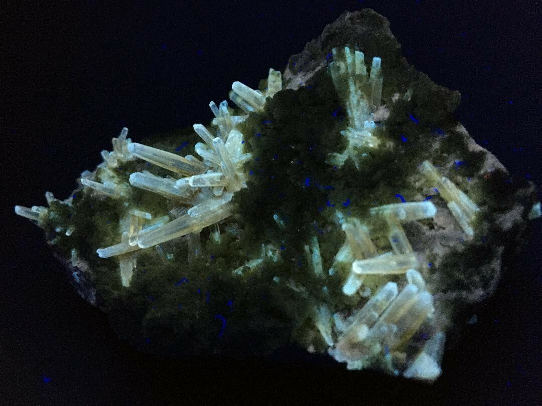 KB: BRIGHT!! FL & PHOS SW YELLOW/WHITE BARIAN CELESTINE XLS & SULFUR FROM POLAND