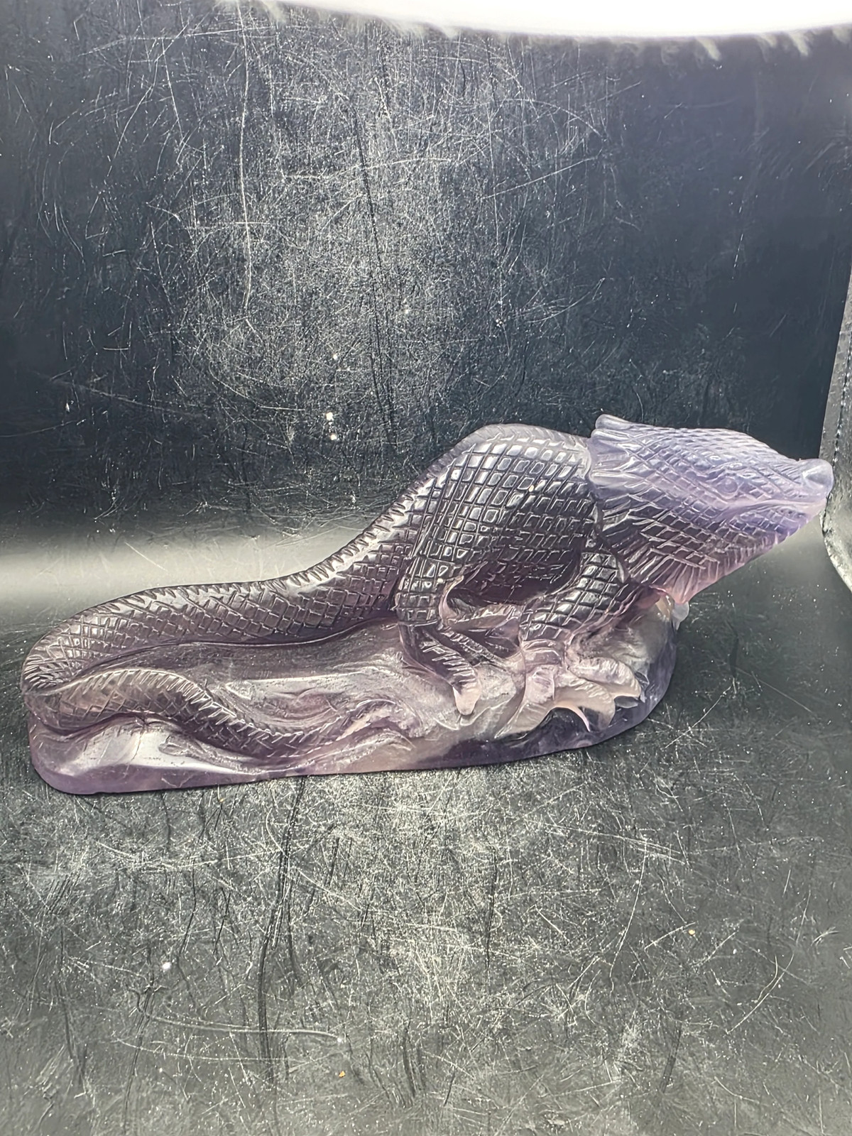 Florite lizard figurine! 1.8 pounds, 7 inches long, 2.7 inches tall