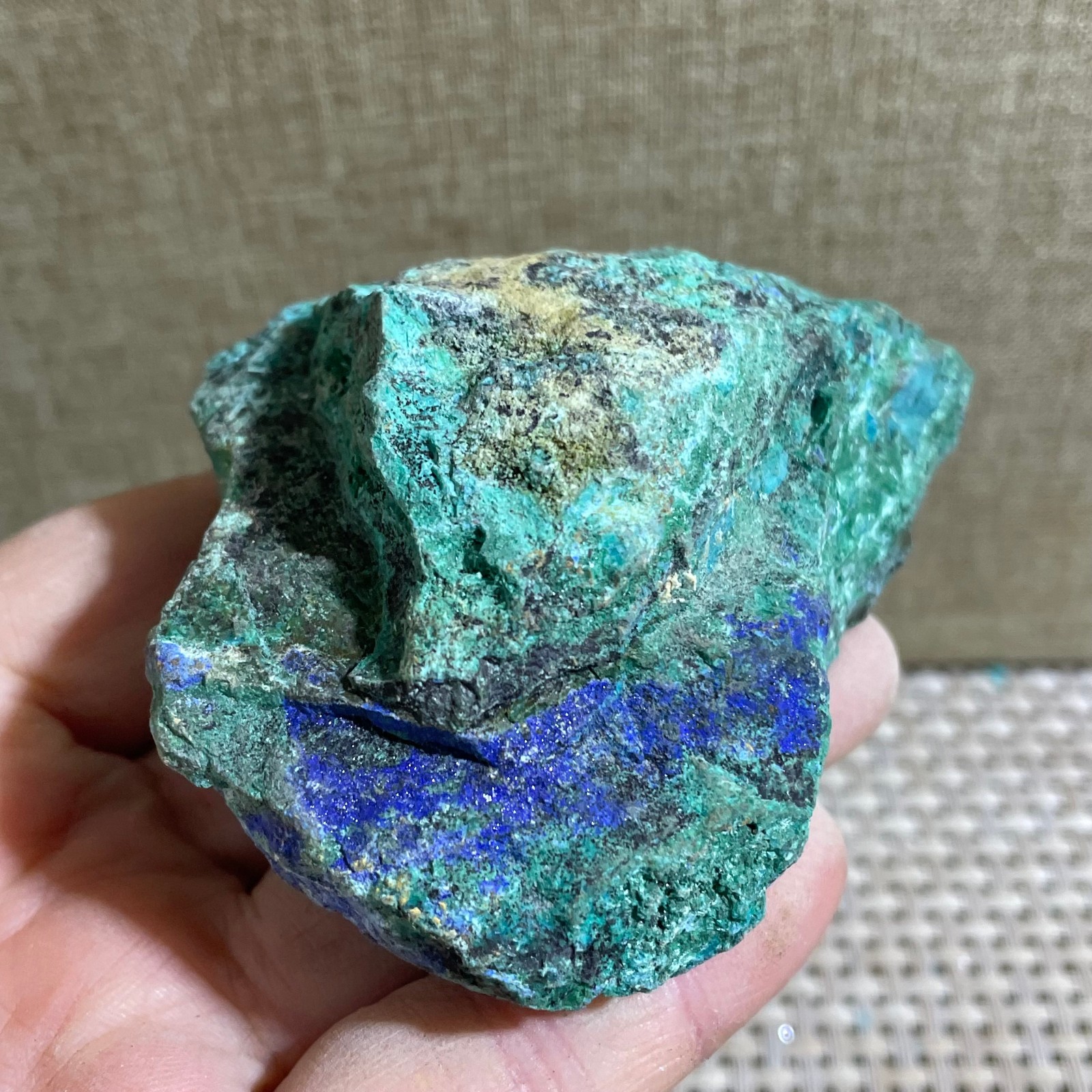 Restoration of Blue Copper Ore Quartz Crystal Mineral Samples 183g