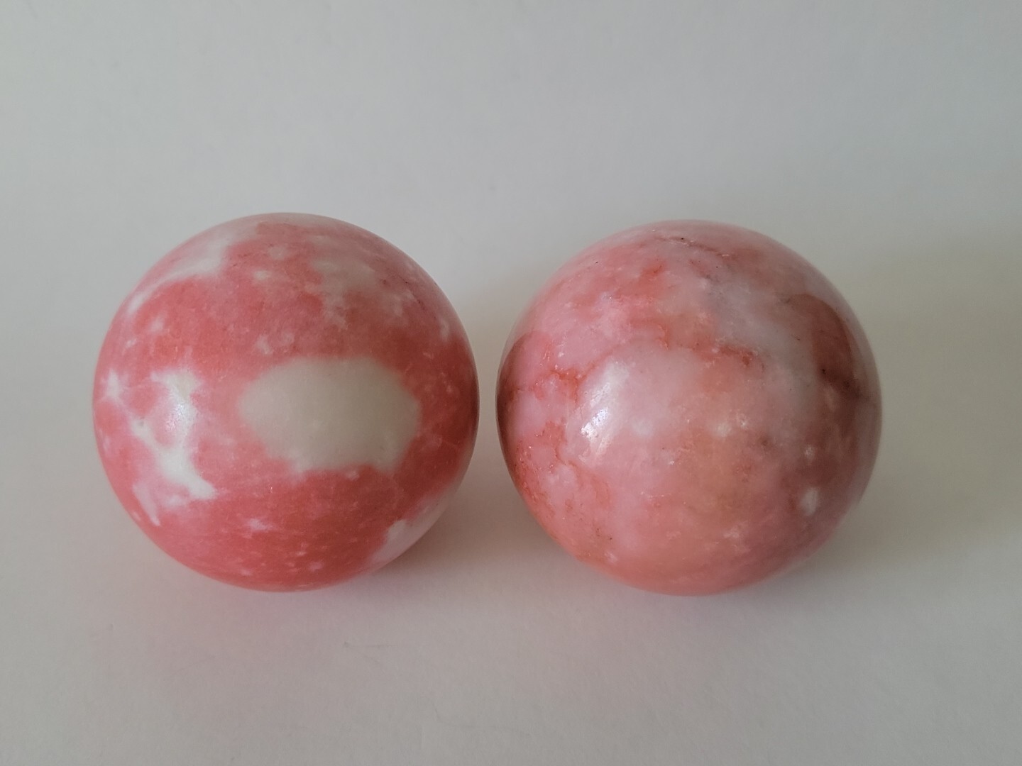 2 Vintage Pink Opal Alabaster Quartz Marble Stone Sphere Ball Orbs 2 3/8″