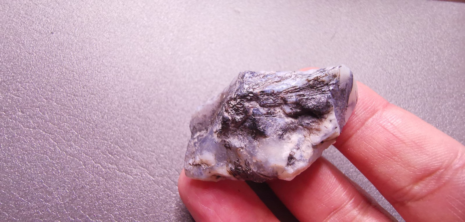 Scenic Dendritic Agate, Not Polished, 100% Natural Stone, 32 Grams