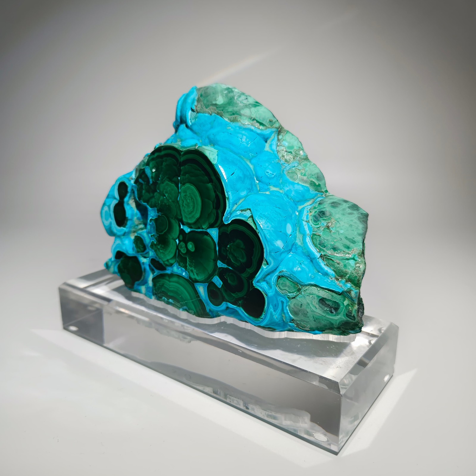 3.63LB Rare Natural Silicon Malachite Quartz Crystal Mineral Specimen + Stand