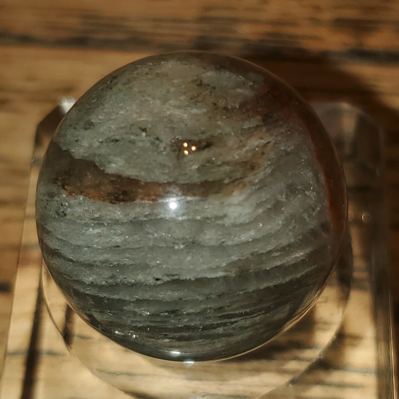 Amphibole Scenic Thousand Multi Layer Quartz Sphere Ball Orb Marble 22.5mm, 20g