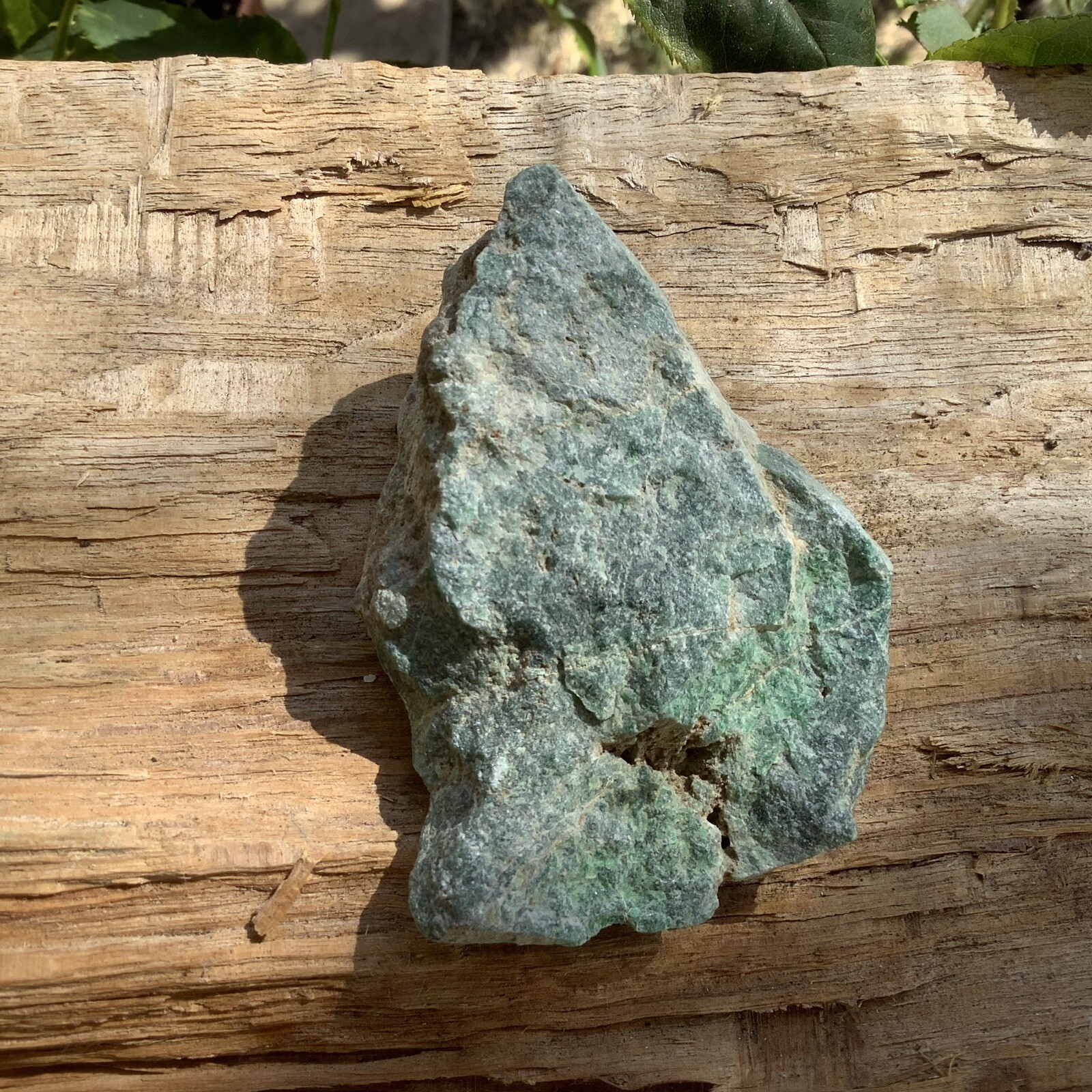 Siberian Jadeite Stone Ventifact Chromium Green Jadeite Jade Pebble Siberia 141g