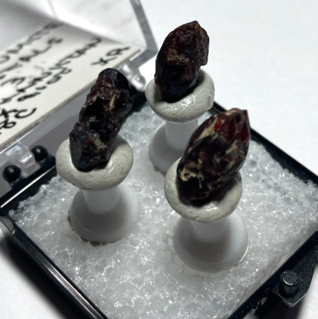 Deep red Clinohumite crystal Thumbnail from Afghanistan XR