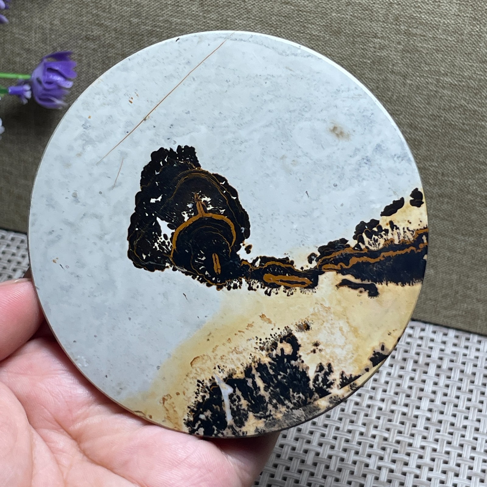 160g Natural Chinese painting stone crystal ornaments for home decoration Round