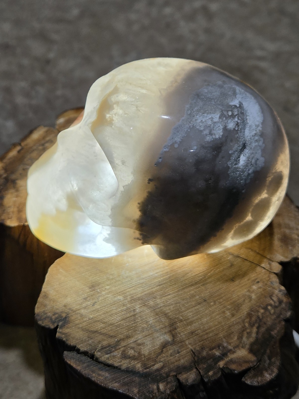 Crystal Flower Agate Skull Carving