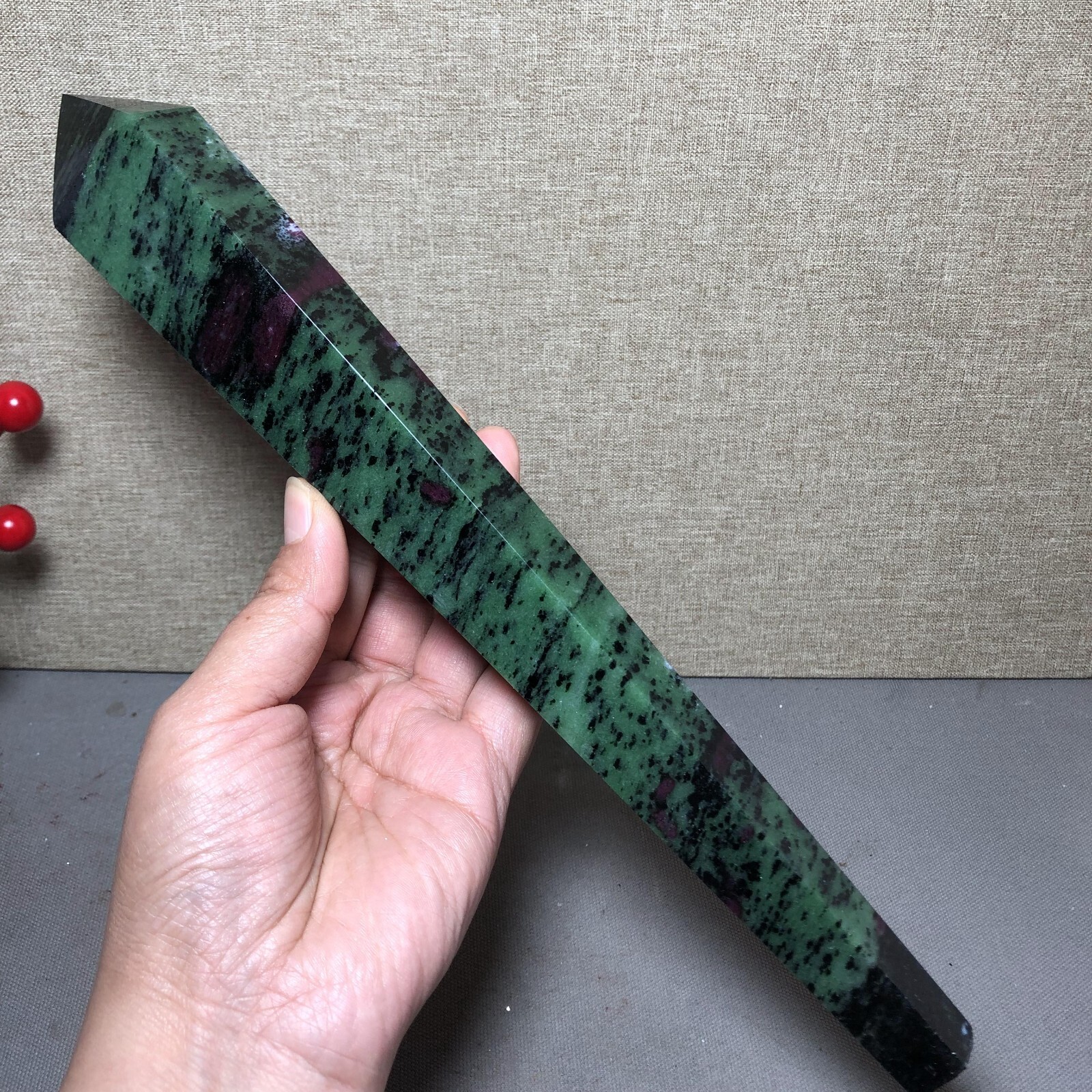 295mm Long Natural red green epidote wand Obelisk Crystal specimens 716g A4537