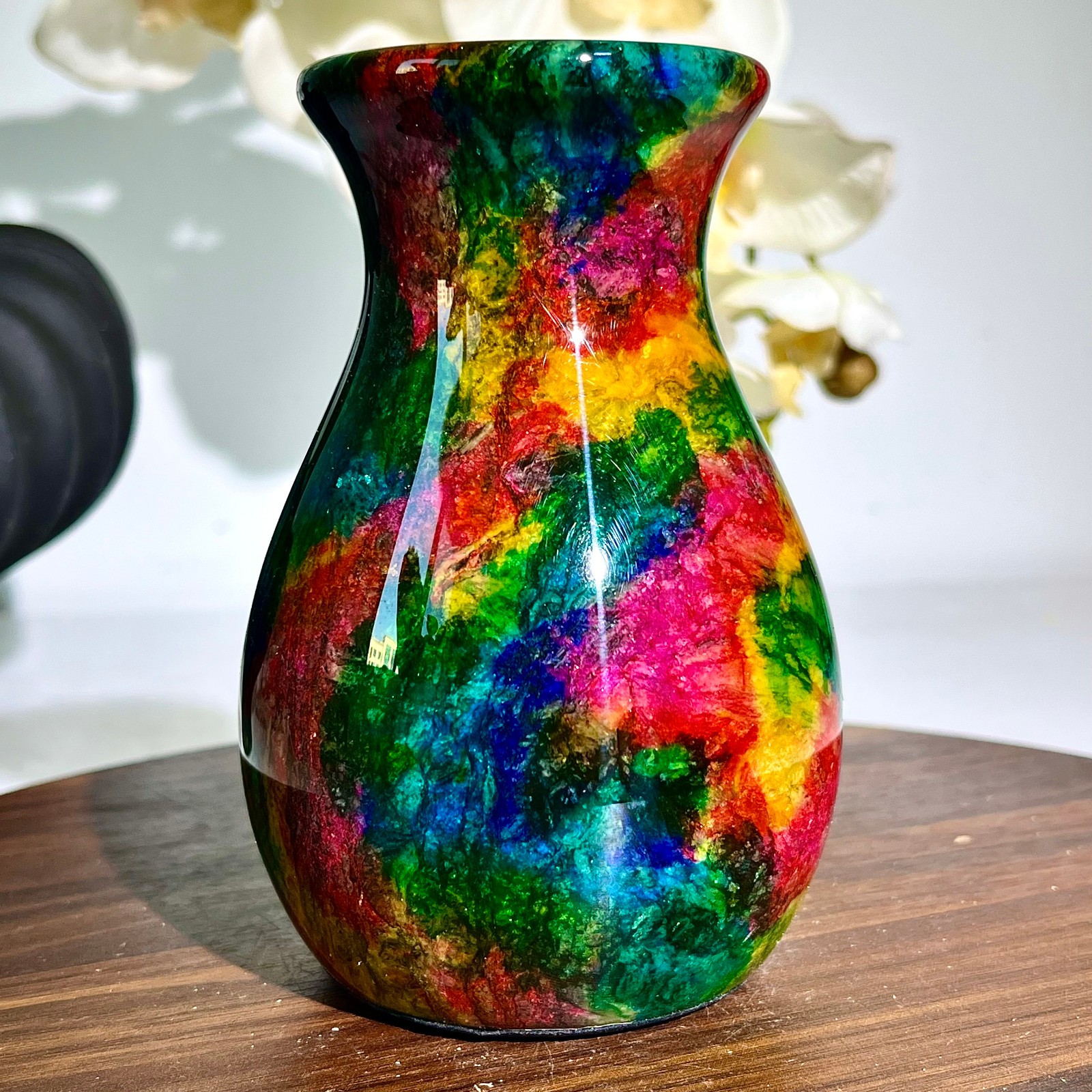 485G Natural “Seven Colors Jade” vase specimen -Taiwan China