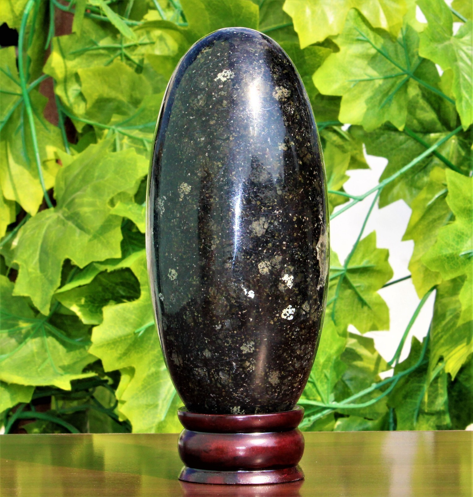 185MM Black Nuummite Crystal Healing Energy Reiki Aura Metaphysical Stone Lingam