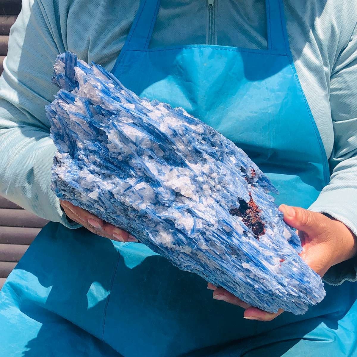 4730G Natural Blue Quartz Crystal Specimen Raw Mineral Reiki Healing Home MH5285