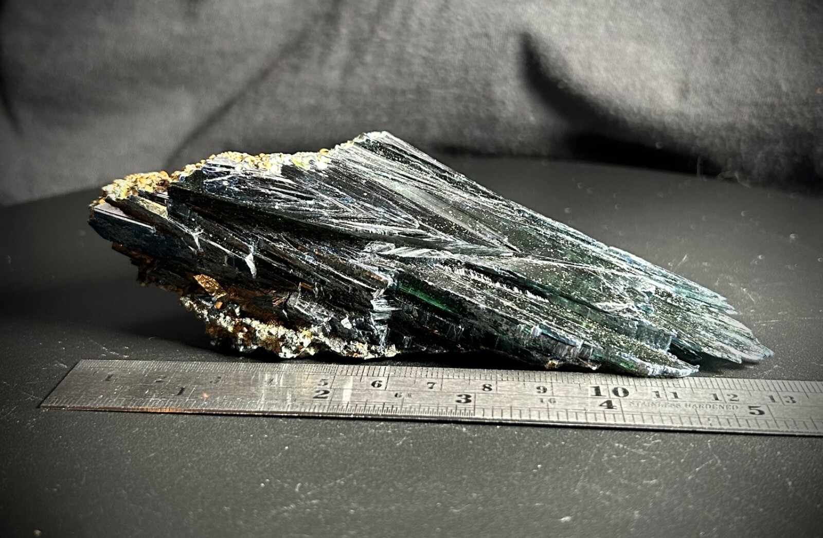 Beautiful Vivianite Specimen 5.25″ 6.7oz (190 grams)