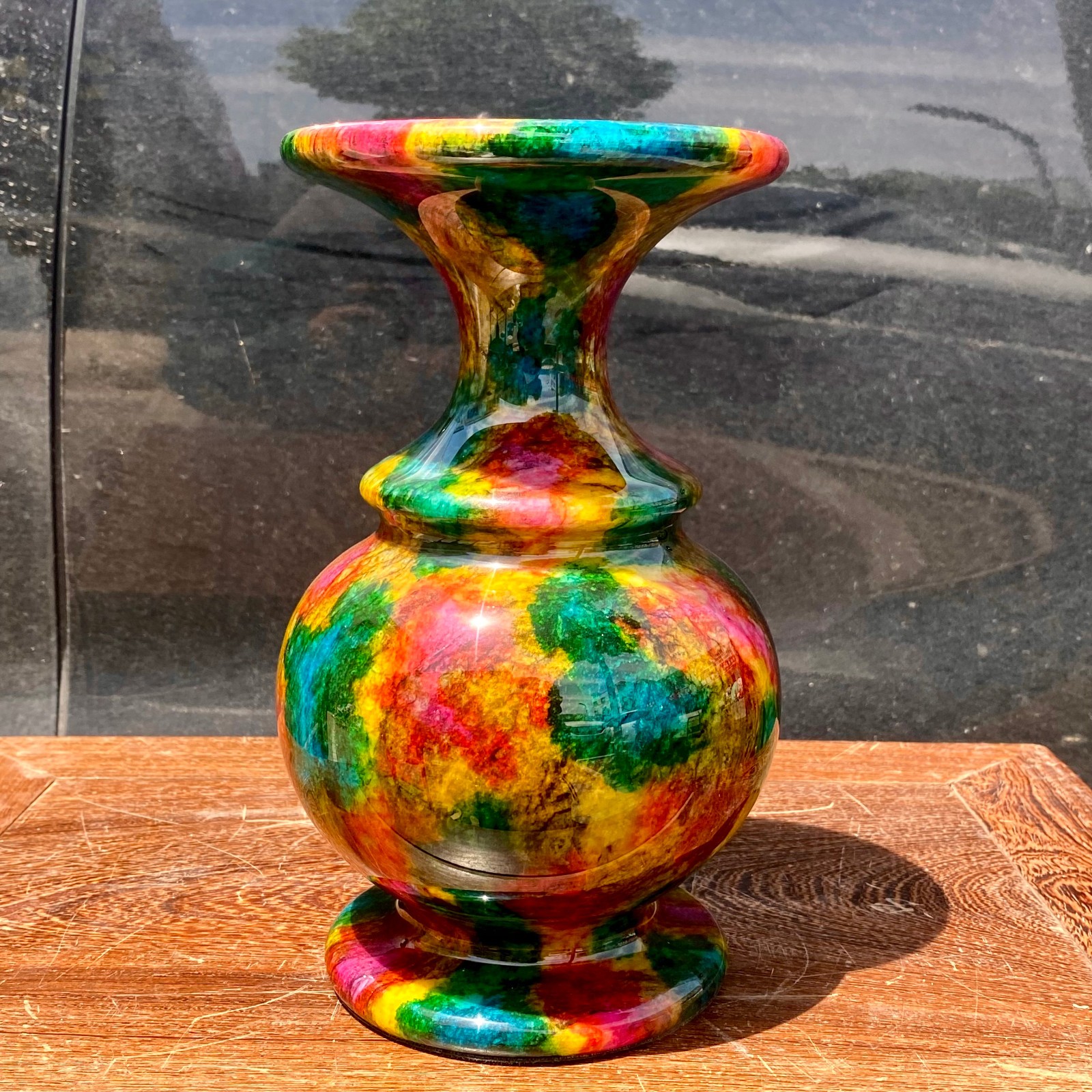 8..8LB A A Natural “Seven Colors Jade” vase specimen -Taiwan China mh633