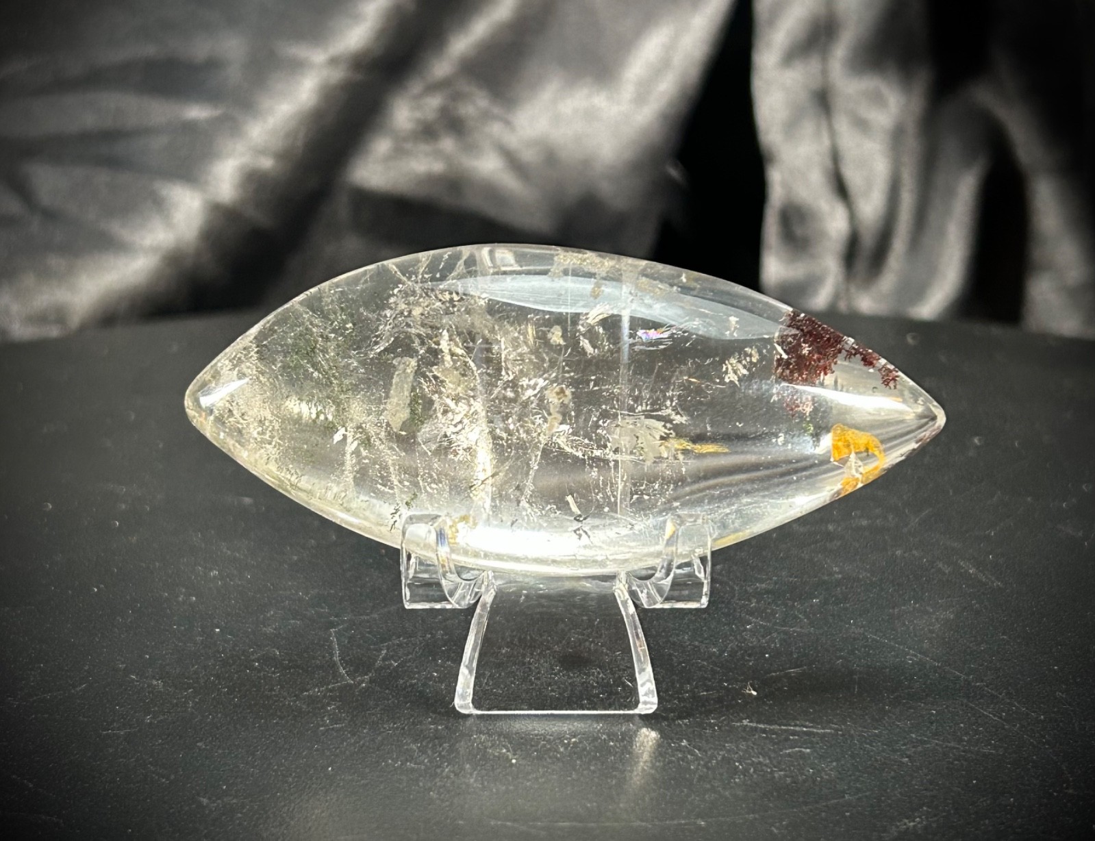 3″ High Clarity Garden Quartz Freeform With Acrylic Stand 2.3oz