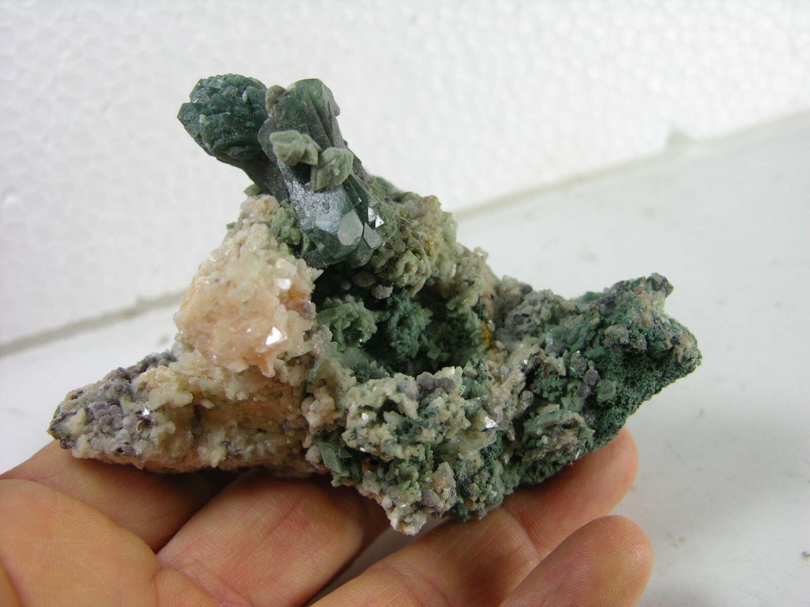 #1 81g 3 1/8 in Beautiful Natural Morocco Green Epidote In Matrix 80mm 2 7/8 oz