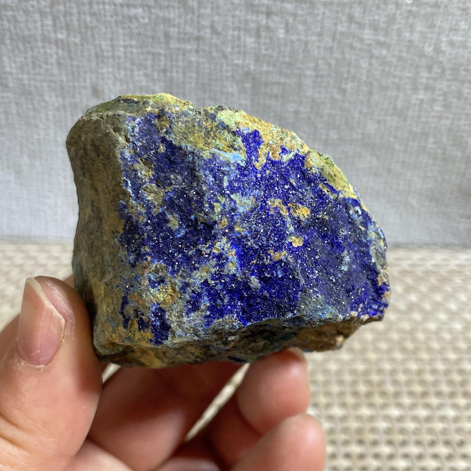 128g Natural blue copper ore quartz malachite crystal mineral specimen