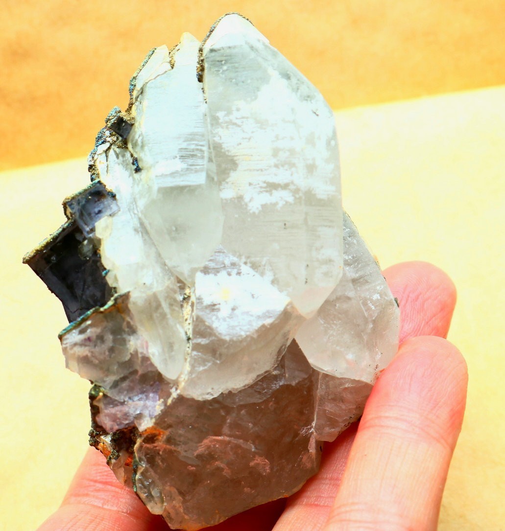 202.5g Natural purple Cubic fluorite Seven-color pyrite mineral specimen