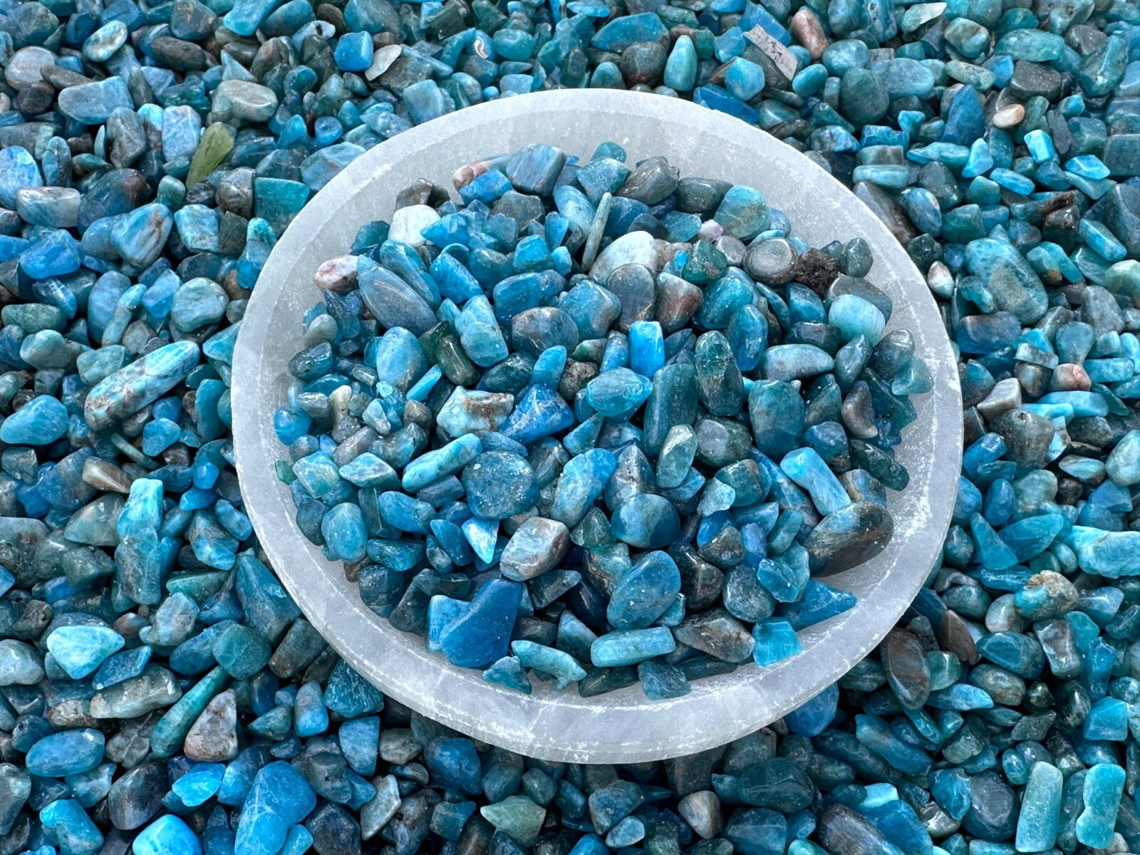 Grade A++ Apatite Semi Tumbled Gemstone Mini Chips 4 – 8 mm, Wholesale Bulk Lot