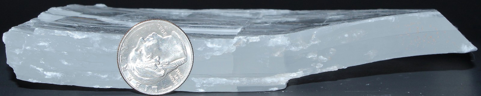 XL AAA Utah Ice Selenite Slab / 6.20″ (157.48mm) / 16.00 oz (453.59gr) / 3725