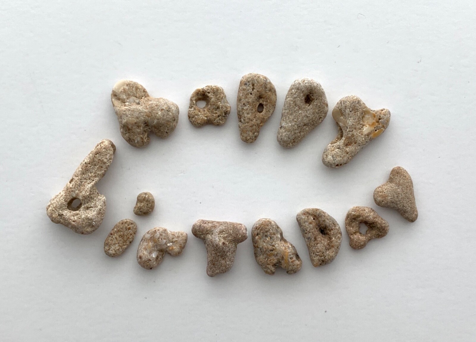 HAPPY BIRTHDAY Beach Stones Natural Rocks Natural Letter Shaped Sign Text hag US