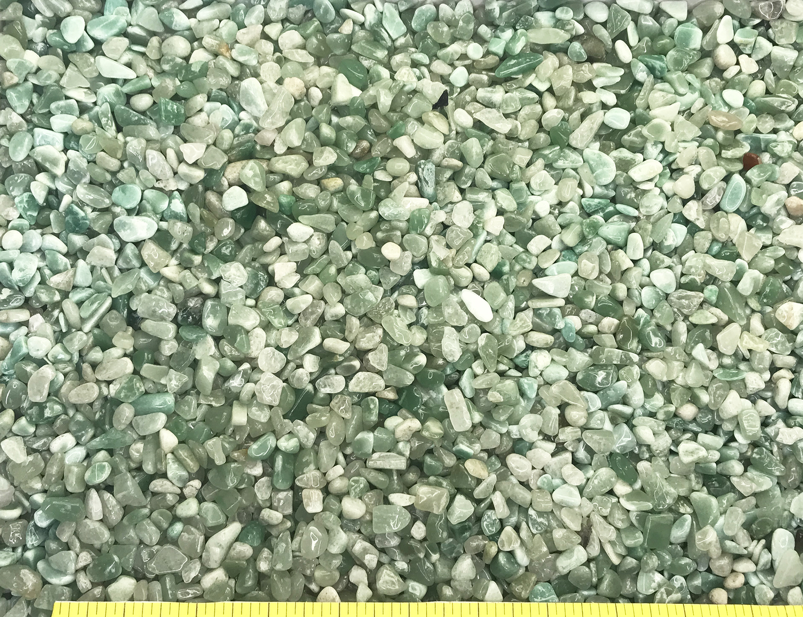 AVENTURINE GREEN X-Small to Small (5/16 to 3/4″) polished 1 lb Value Pack