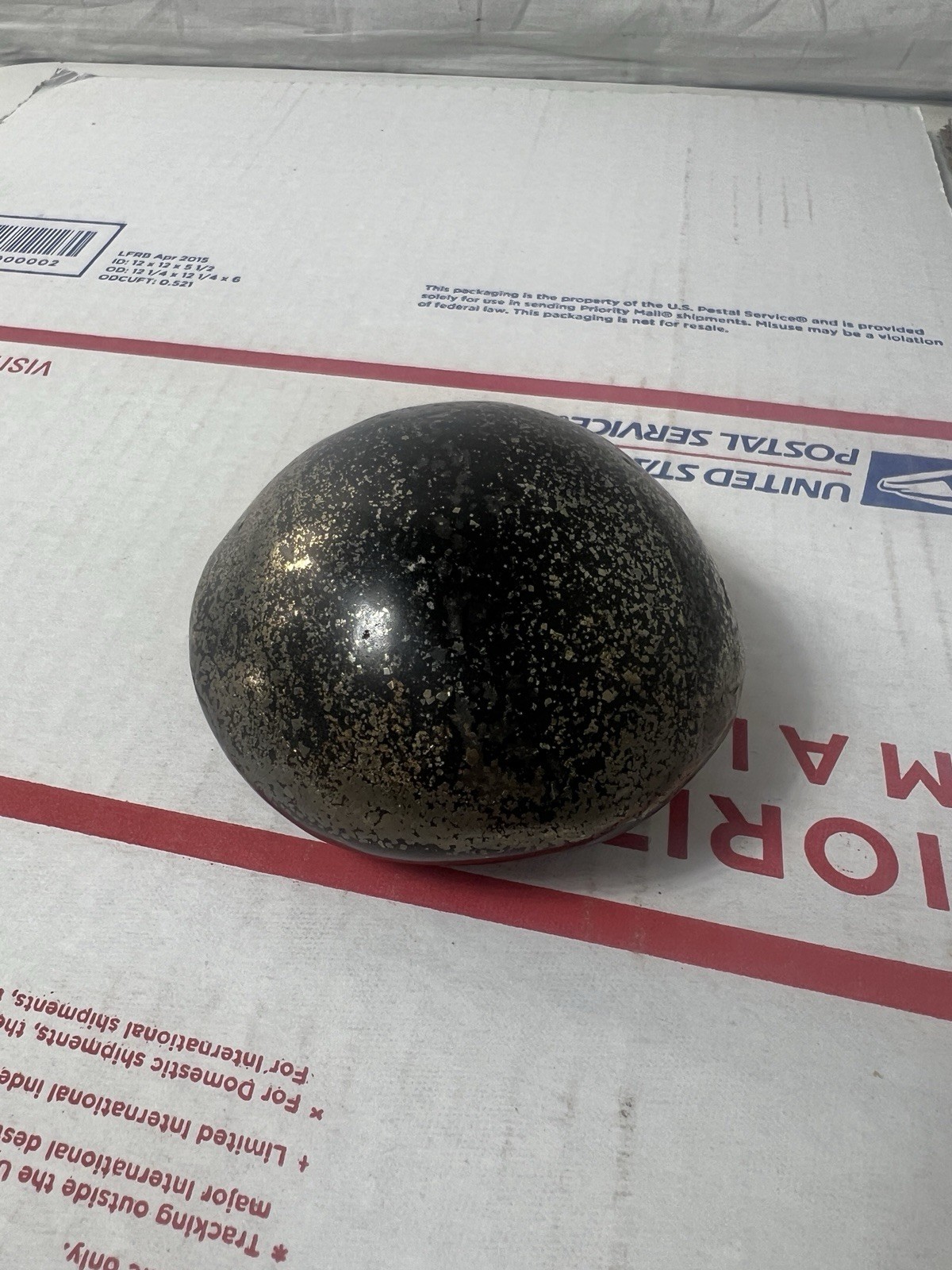 426g Golden Chalcopyrite Black Hematite Healing Crystal Palm Stone