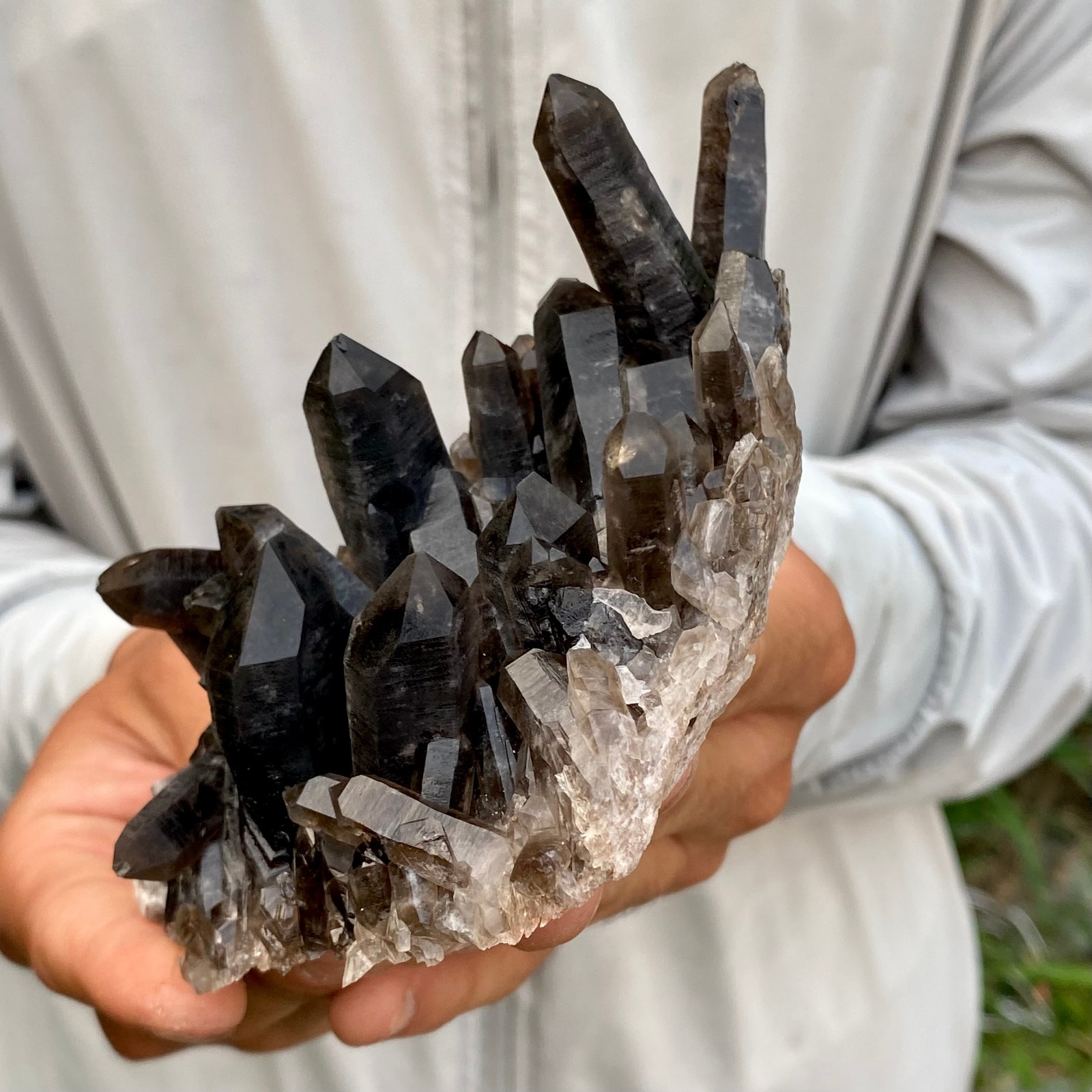 383G Natural smoky black quartz cluster crystal mineral specimen healing