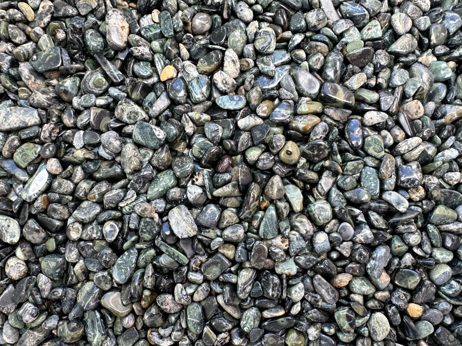 Grade A++ Kambaba Jasper Semi Tumbled Gemstone Chips 4-10mm, Wholesale Bulk Lot