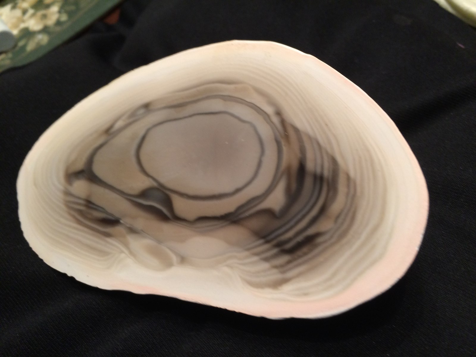 KB: RARE AND UNIQUE FANTASTIC SW FL. BRIGHT YELLOW/WHITE STRIPED FLINT, POLAND