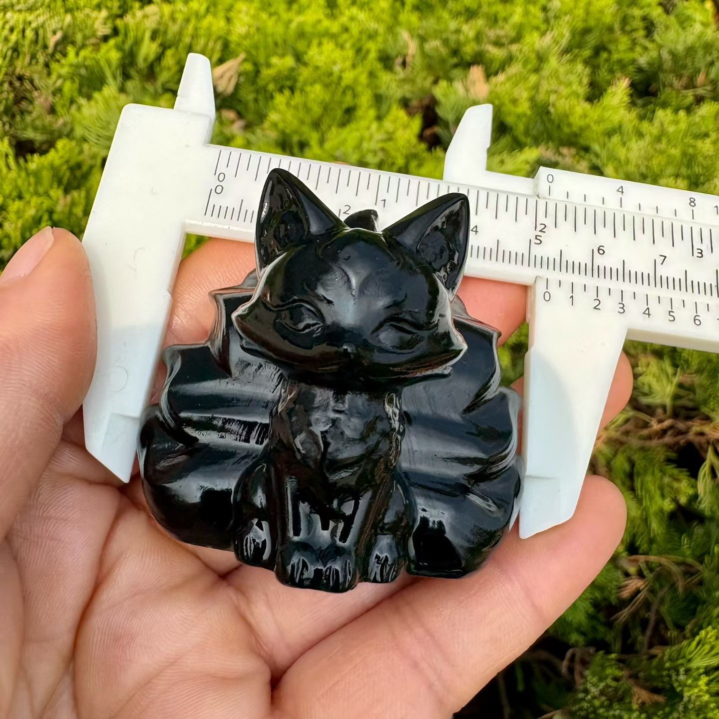 1pc Natural Mixed Fox Quartz Carved Skull Crystal Reiki Healing Gift Decor