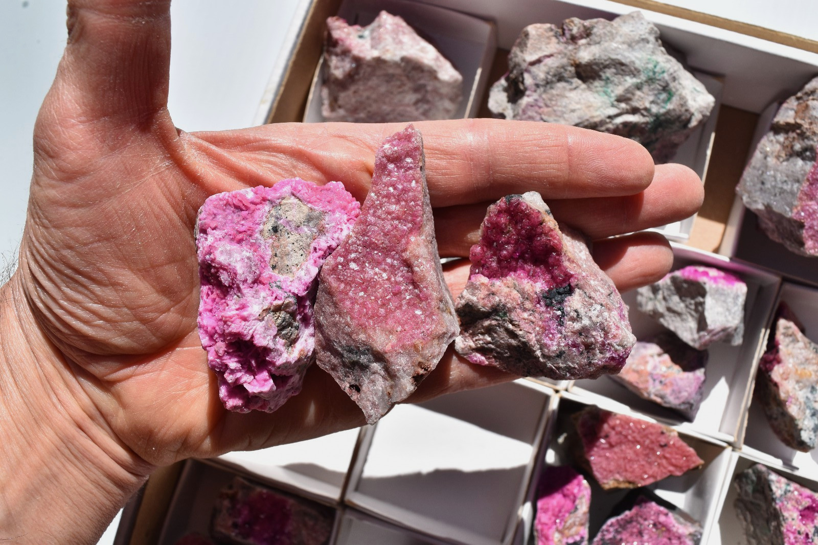 WHOLESALE Cobaltoan Calcite from Congo 3 kg 35 pieces # 5761