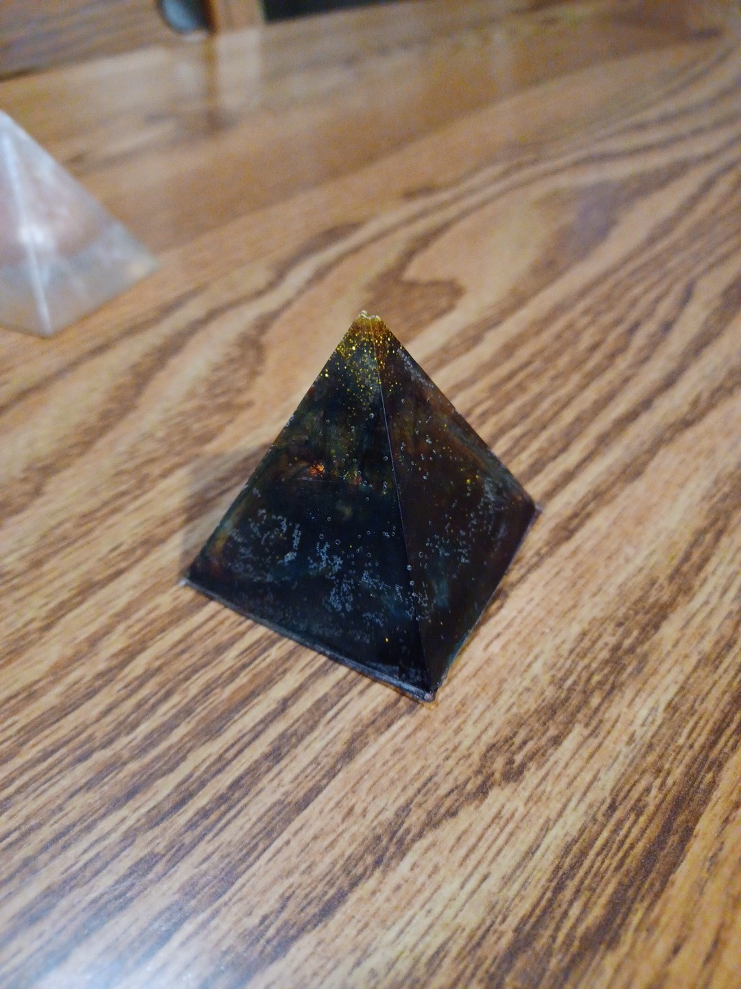 7 Chakra Aura Reiki Energy Spiritual Grid Acrylic Lucite Pyramid FAST SHIPPING!