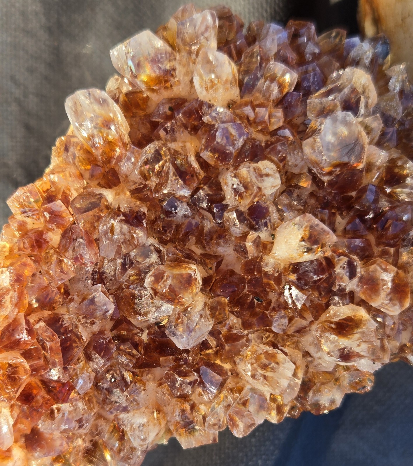 Citrine Crystal Cluster, 3″ – 4.5″ x 2″ – 3.75″, 9 – 15 oz., Bulk Discount