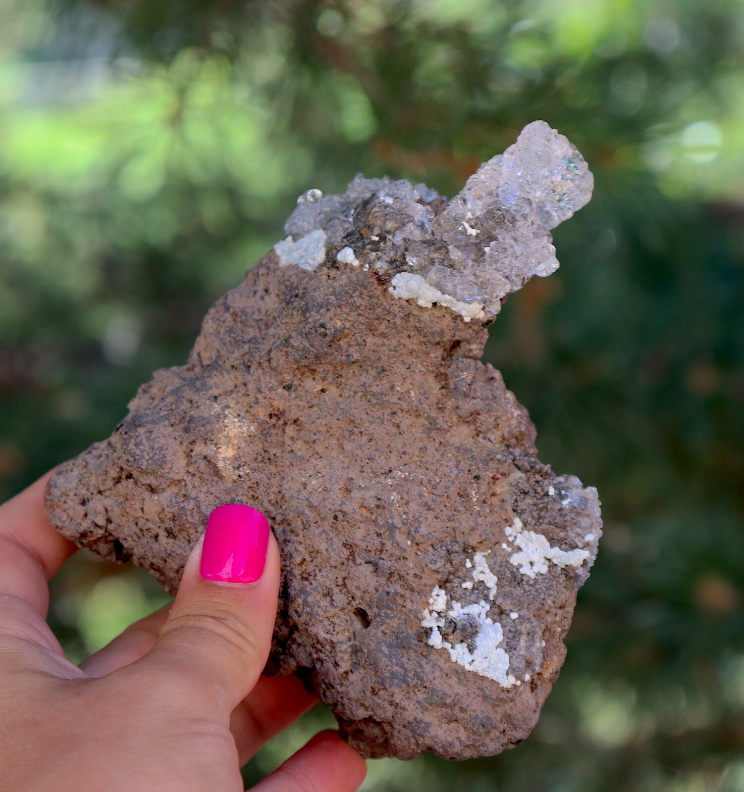 Opal (Var: Opal-AN) Large Specimen Flouresesces Bright Green Czech Republic :)
