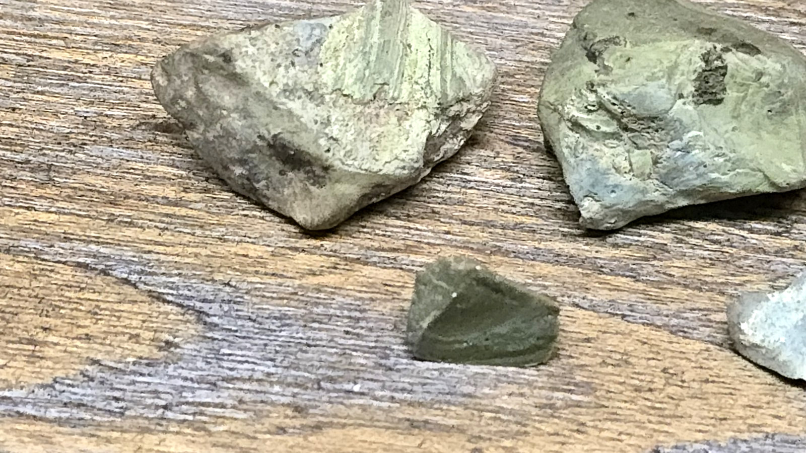 87g 1850s Green Pig Iron Slag Kentucky Lake Seafoam to Forest Tones READ