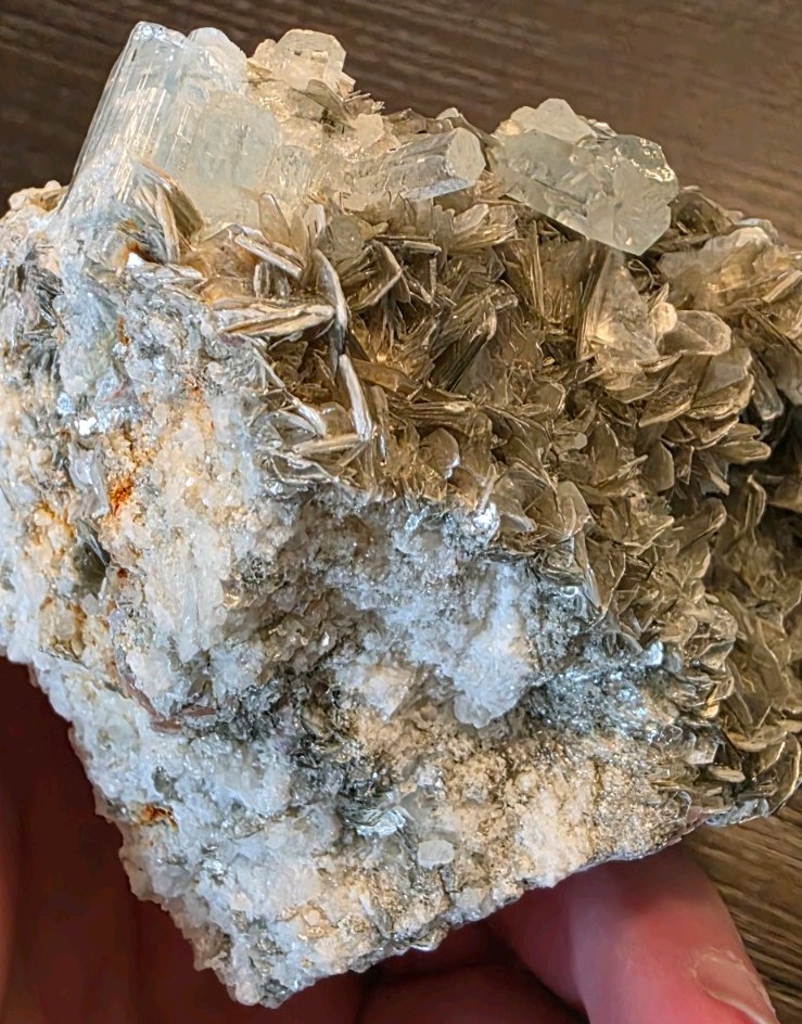 486g Aquamarine on Muscovite Display Piece