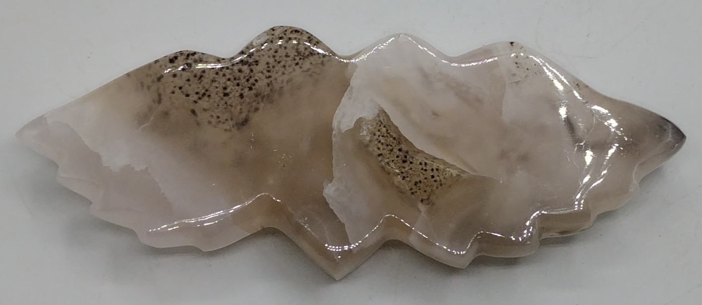 UV Reactive Mangano Calcite Angel Wing Heart Fluorescent 365nm Glow Crystal
