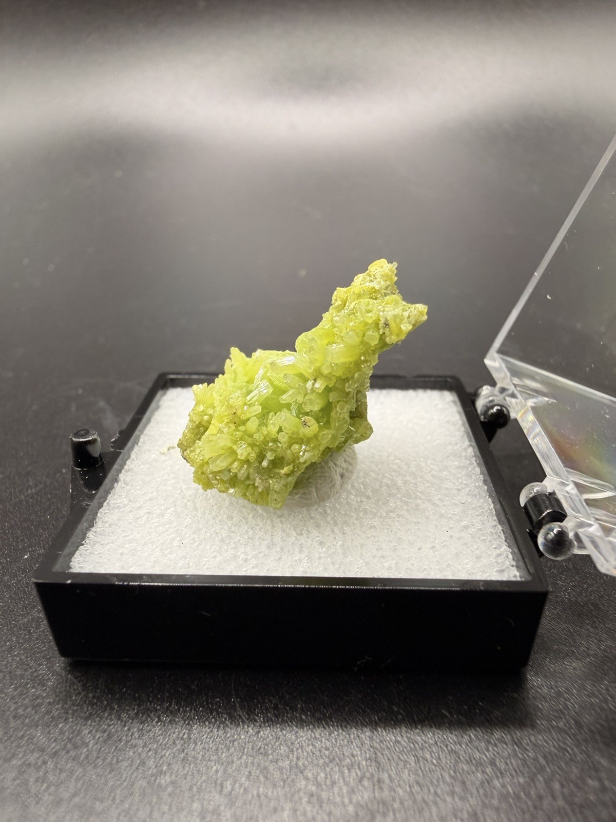 Vibrant Lime Green Pyromorphite Crystal Cluster (Thumbnail) – Guilin, China