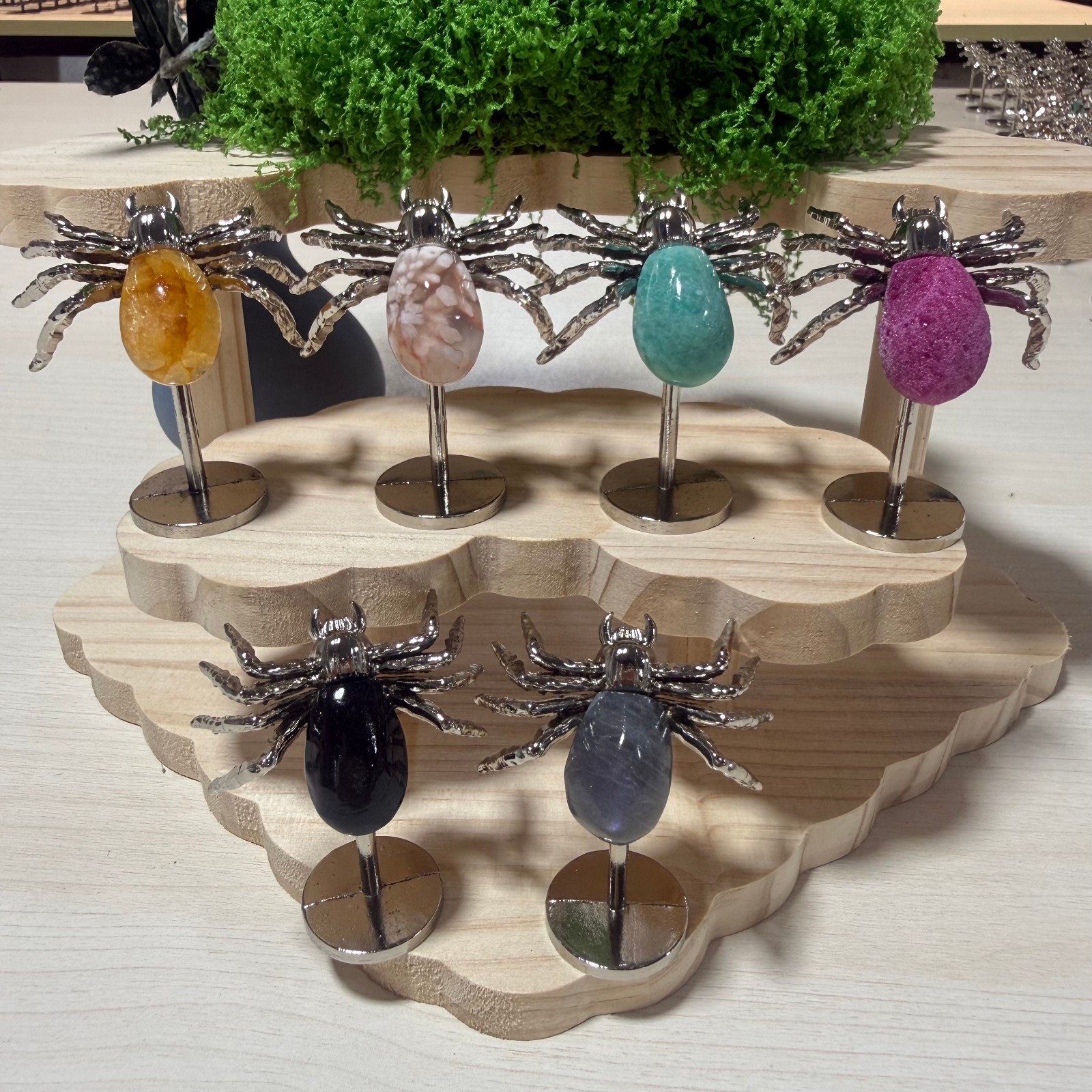 2″ Natural Mixing hand carved Spider Quartz Crystal heal Gift random 10pc