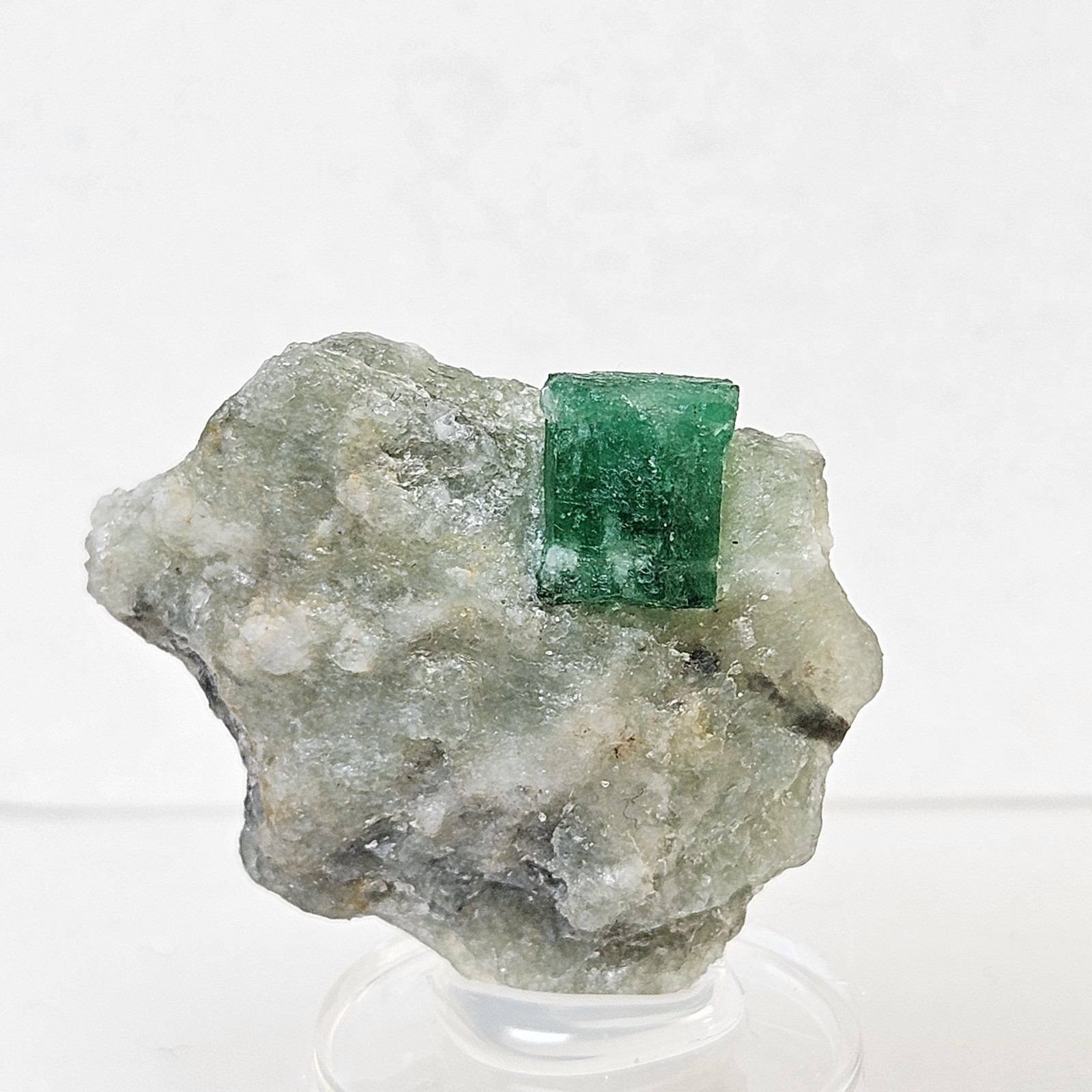 Lovely Natural Terminated Emerald Crystal On Matrix U.S Seller Swat Pakistan