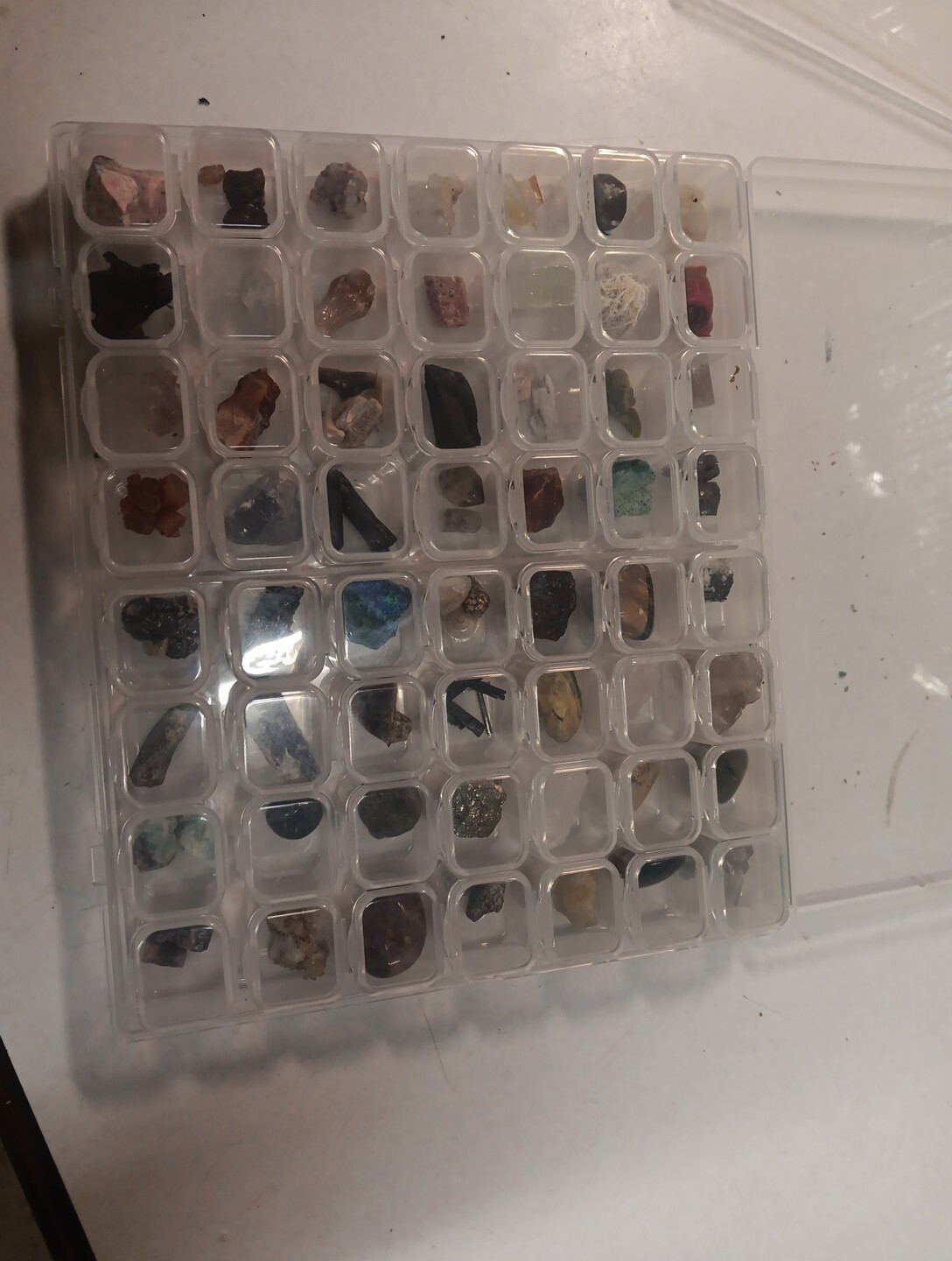 crystal rock Gemstone mineral Lot Collection With 56 Grid Organizer