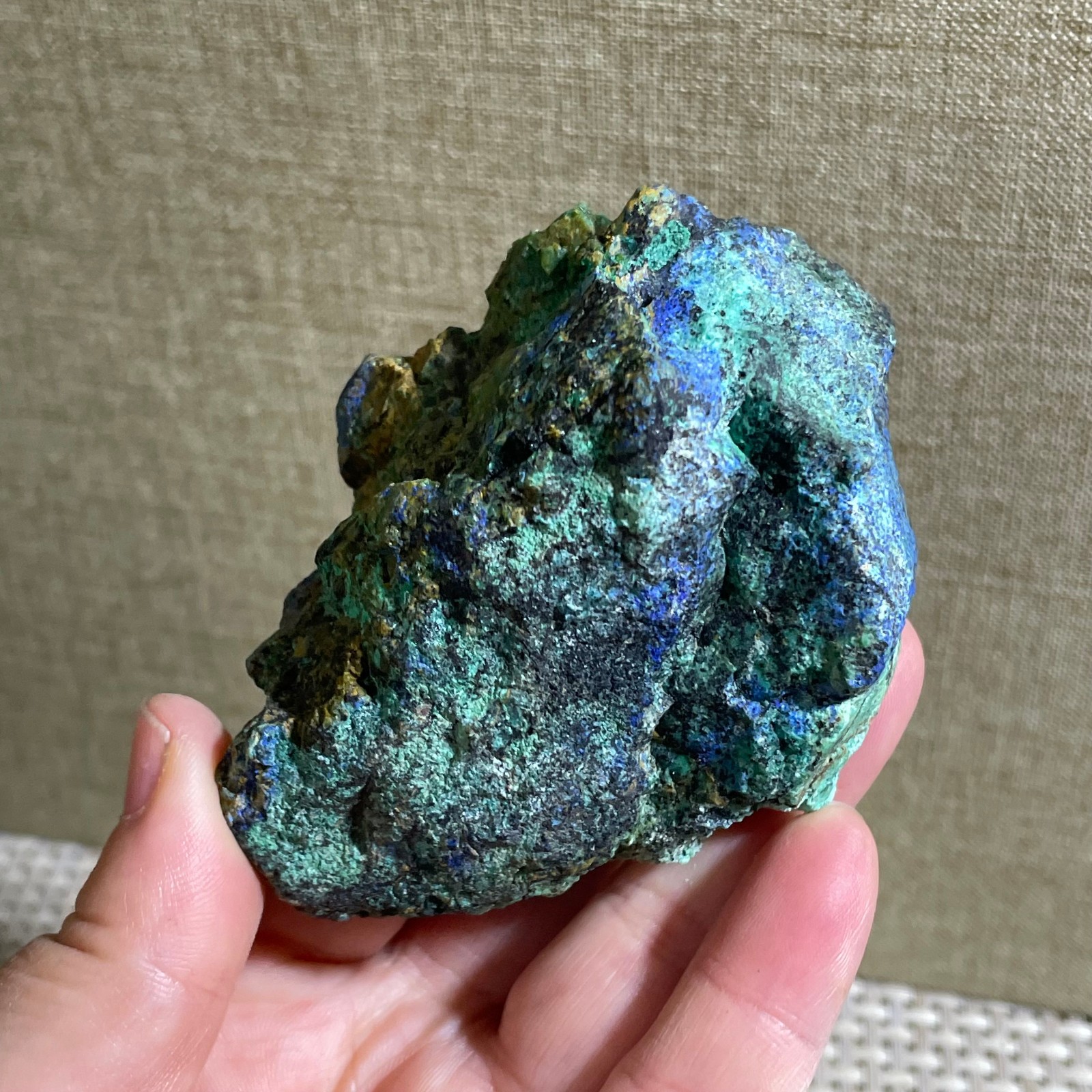 Restoration of Natural Blue Copper Ore Quartz Crystal Mineral Samples 148g