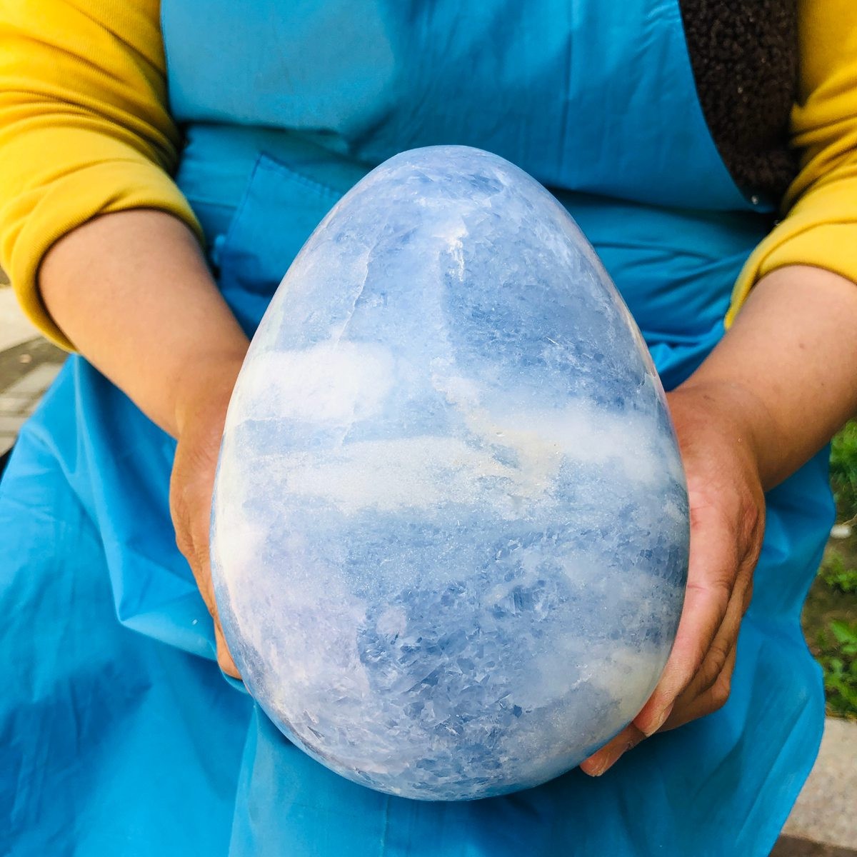8.2LB Natural Beautiful Blue Crystal Egg Crystal Mineral Specimen Healing 4767