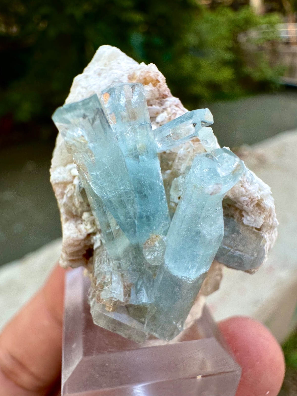Natural Sky Blue Aquamarine Crystal Cluster With Combine Specimen 168 Carats